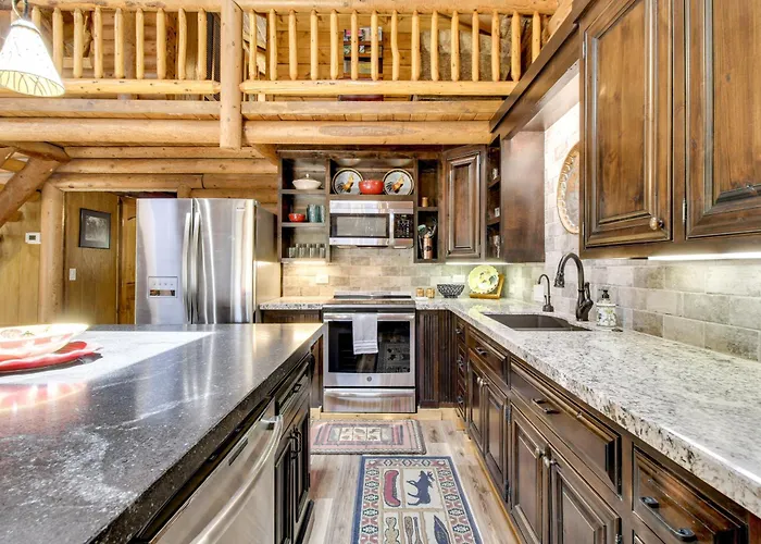 Holiday home Cozy Log On 1/2 Acre In Lakeside! Pinetop-Lakeside